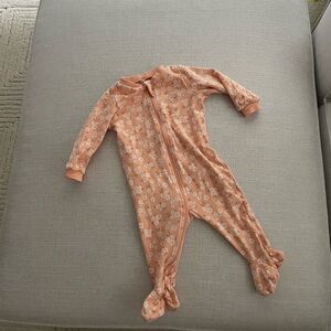 Pekkle peach watering can footsie pyjama